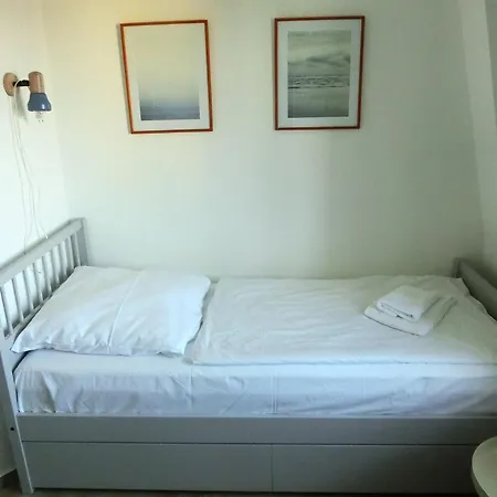 Sun & Sea Whg 5 *